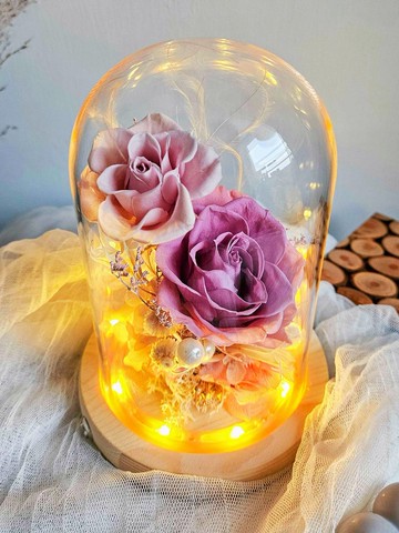 【日本永生花】不凋玫瑰玻璃罩夜燈 生日  聖誕禮物 畢業 送禮