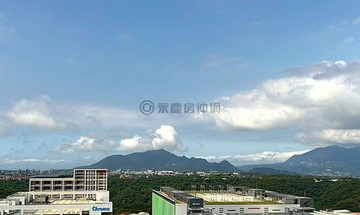 A7【維特魯威】山景景觀邊間三面採光4房平面車位｜桃園市龜山區文桃路