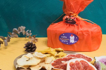 綜合果乾橢圓禮盒-萬聖節