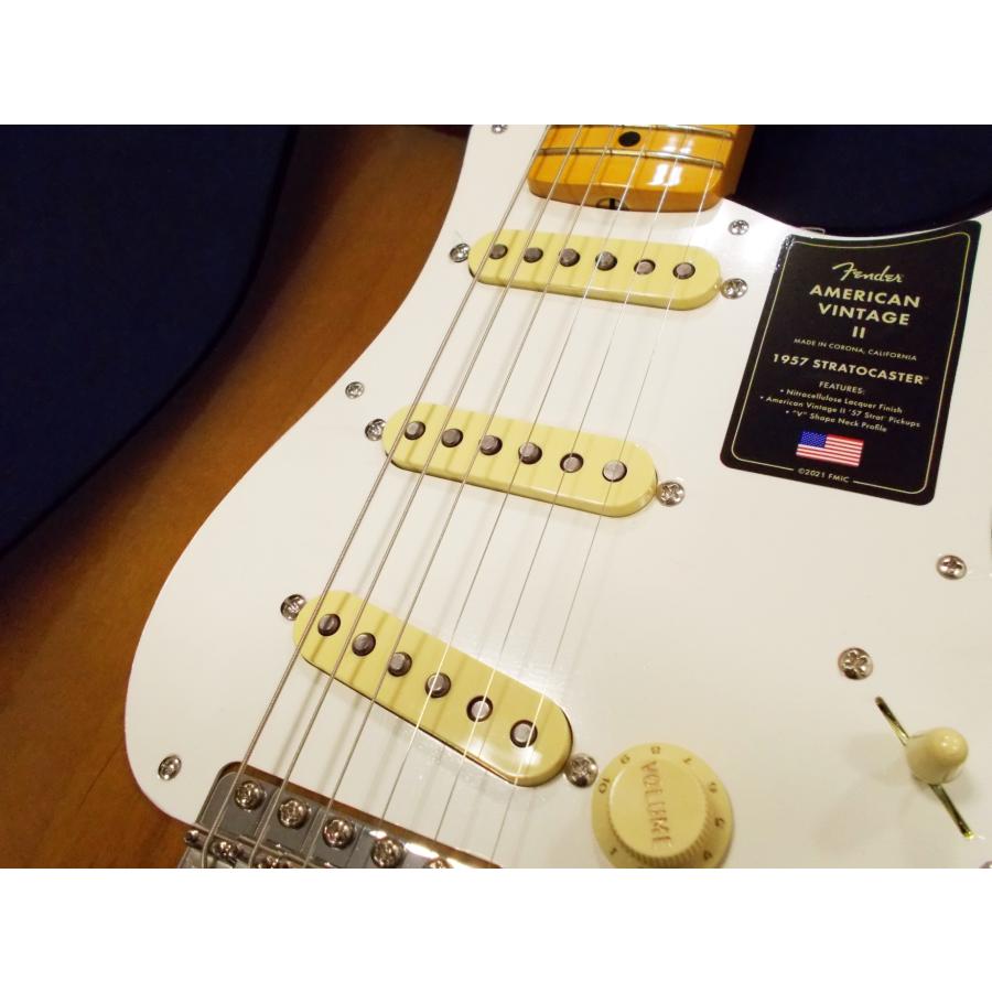 Fender American Vintage II 1957 Stratocaster Maple Fingerboard 2-Color Sunburst  フェンダー