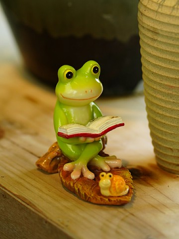 青蛙手機支架創意家居可愛動物小擺件客廳辦公室桌面懶人追劇神器