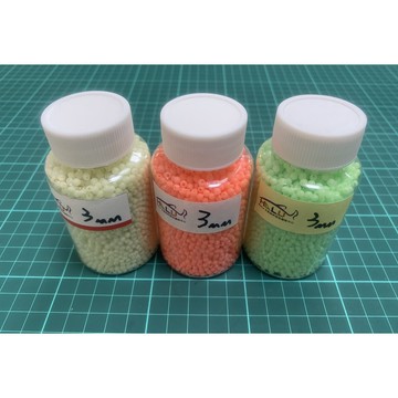 夜光珠3mm(夜光原色 綠色 橘紅)《釣魚海釣船釣 釣組綁製卡夢線碳纖線尼龍線漁業用線小搞搞白帶魚敲底赤馬》