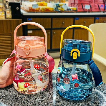 超大容量塑料水杯女學生ins夏季網紅水壺便攜可愛吸管大肚杯子男