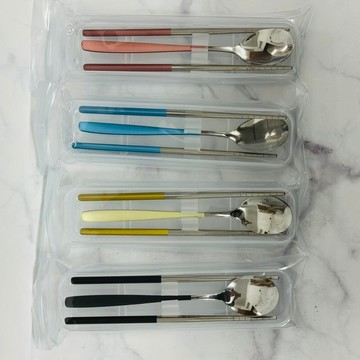 [現貨在台] 兩件組及三件組 極簡風格不鏽鋼餐具組 筷子 湯匙 叉子 多色加厚款 不鏽鋼餐具 防滑餐具 餐具組 便攜餐具