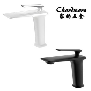 【家的五金】精銅斜弧龍頭（陶瓷白鏡面.霧黑）/ 雙色設計.歐美.外銷款.面盆水龍頭.洗臉盆.冷熱龍頭.水龍頭.洗手台.浴室.衛浴.臉盆