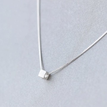 925純銀 方形方糖方塊 裸銀素銀 鎖骨項鍊-銀 防抗過敏 不退色