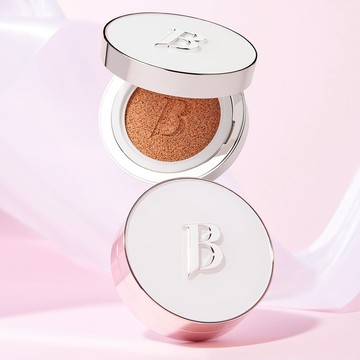 BANILA CO Ultimate White Cushion Moisture (Original Product+Refill)