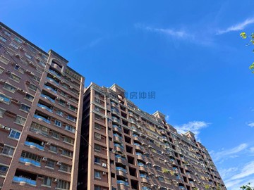 河提社區｜巨蛋商圈｜京城世界二期｜屋況佳採光三房｜高雄市三民區裕誠路