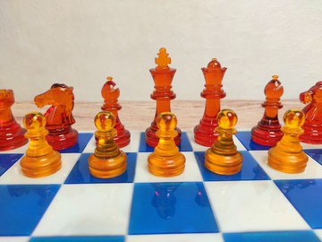 客製化樹脂西洋棋套裝附棋盤 |特大號尺寸 2.75 英吋（7 公分）|環氧樹脂