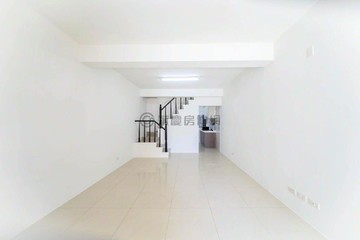 找我談保你最俗!大樓兩房價買整棟翻新透天｜高雄市鼓山區青泉街