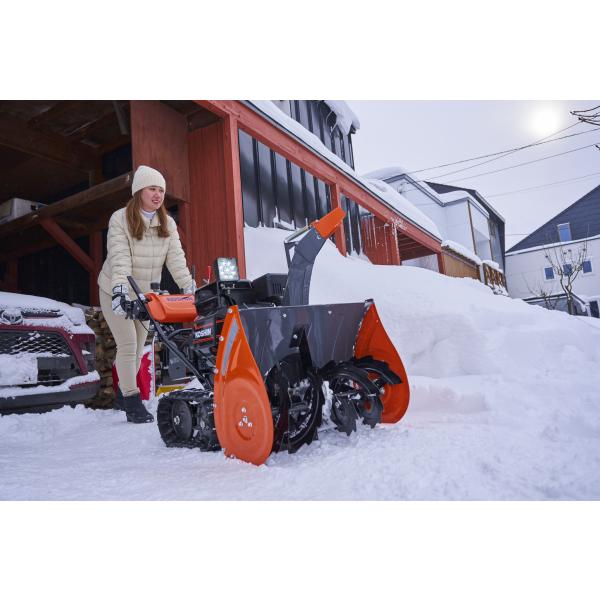 工進 エンジン式小型除雪機 11PS