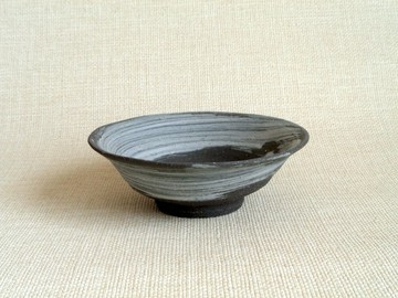 刷紋鉢 a