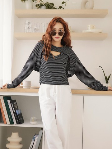 真兩件橫條紋挖空背心短版上衣