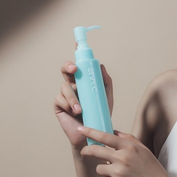 【BEVY C.】水潤肌保濕化妝水 130mL