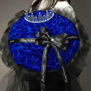 ❀【花中世界】❀烏梅子醬玫瑰花束送女朋友送男友情人節禮物過生日香皂永生花成品