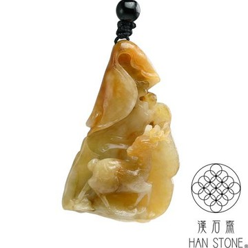 【漢石齋】天然翡翠A貨 一鹿如意玉佩吊墜 帶黃翡種(26*44*15mm)