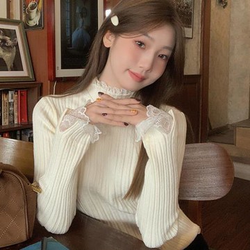 【10衣綾】氣質蕾絲拼接半高領針織上衣(百搭/透氣/舒適/3色可選/M-L/KDTQ-378)