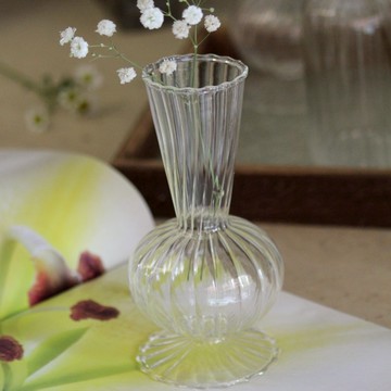 【Bloom & Grace 永生花禮花藝店】日式漏斗曲線小花器 花瓶 送禮 質感 氣氛 節日送禮 禮物 (不含任何花材)《可備註填寫卡片內容》