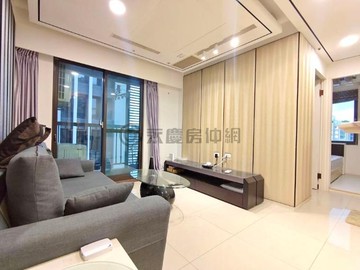 亞灣漢神高樓高質感兩房車位｜高雄市苓雅區自強三路