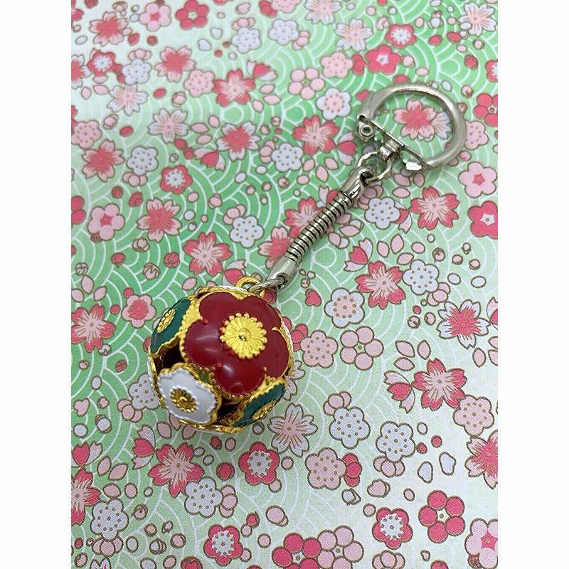 70％OFFアウトレット キーホルダー 菊鈴 梅鈴 桜鈴 3種類入りセット商品 紛失盗難防止 日本土産 Keychain 