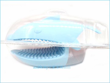 asdfkitty可愛家☆寶可夢 神奇寶貝 皮卡丘眨眼樂扣型便當盒/保鮮盒/水果盒/收納盒-650ML-可微波-日本製