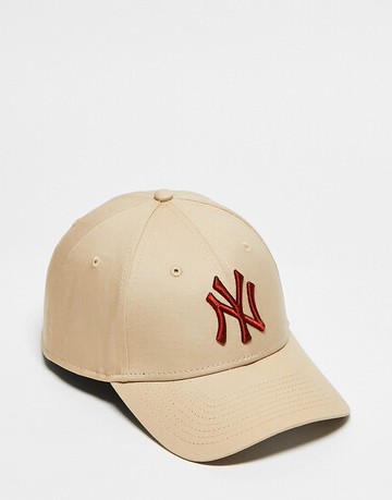 New Era 9Forty NY cap in beige-Neutral