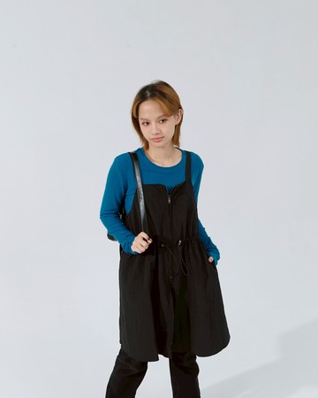 抽繩拉鍊工裝短罩衫洋裝-黑 S/M/L