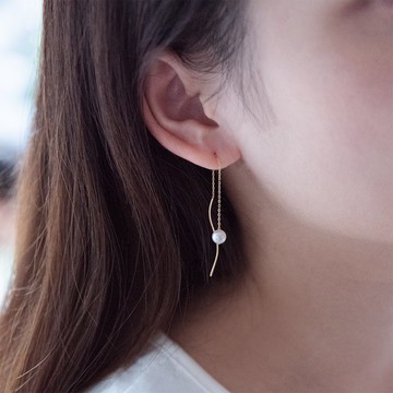 日本Akoya單珠曲線耳環