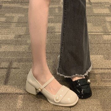 紅色鞋 漆皮單鞋 瑪麗珍鞋 法式複古小皮鞋女方頭粗跟大碼 瑪莉珍鞋 高跟鞋 高跟涼鞋 娃娃鞋 厚底涼鞋 女鞋子女小香風鞋