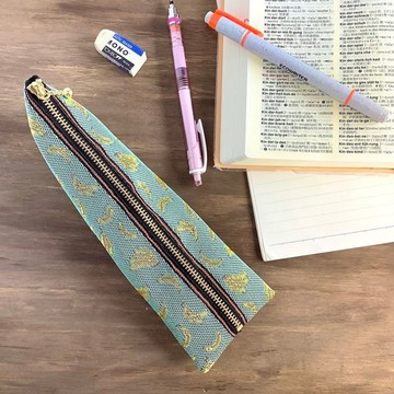 【香蕉】畳緣 四面體筆袋 薄荷綠 金色 水果