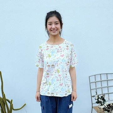 Hana Mokuba 可愛印花圓領口袋上衣