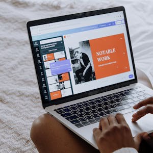 Crea piezas para redes sociales usando Canva