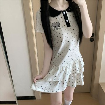 邱邱自制【朋克小鼠】宅萌星星元素圓領夏季新款連衣裙