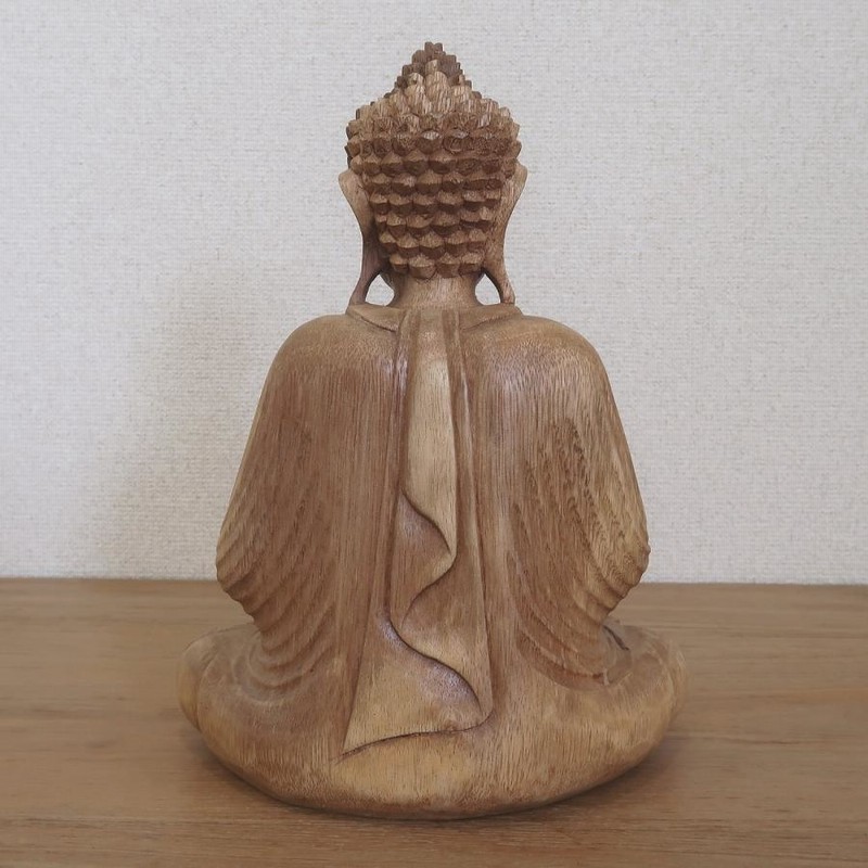 ブッダの木彫り 31cm 合掌 座像 スワール無垢材 木製仏像【木製