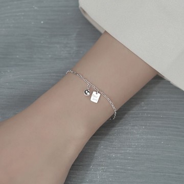 免運🔥luck方牌圓珠簡約幸運手鍊閨蜜高級小衆設計個性輕奢女2025年新款銀飾 手鍊 可調整手鍊 首飾 飾品 手鏈 手