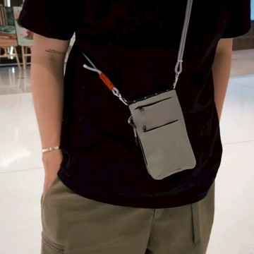 西歐科技 高級摺疊貼身手機卡包錢包斜背款  CME-CD007