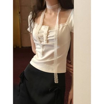 ROCKMORE【韓系辣妹】米色單排扣設計感蕾絲拼接T恤 方領圍脖上衣