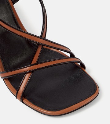 Dries Van Noten 95 leather sandals