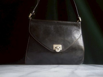 【老時光 OLD-TIME】早期二手老包西德GOLD PFEIL皮革肩背包