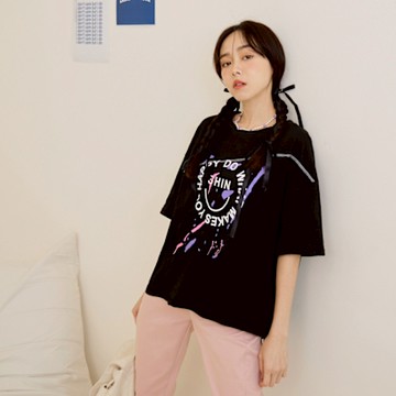 OB嚴選-竹節棉爬線印花短袖寬版上衣《AB18468-》