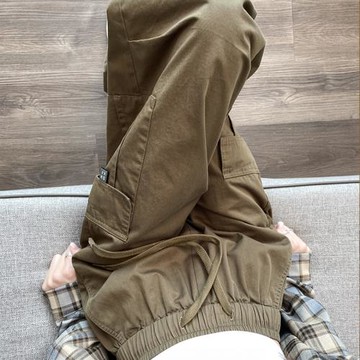 卡其色工裝褲女2025新款秋季抽繩窄版直筒束腳闊腿美式登山運動褲