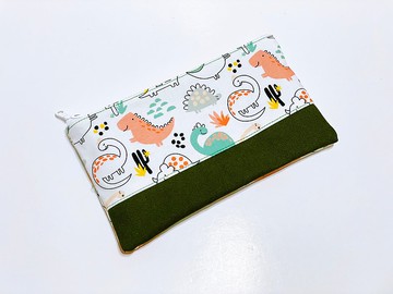 扁平筆袋、收納袋 恐龍款 可免費繡字