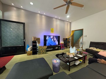 前金學區/活巷透天/走路可達捷運市議會站｜高雄市前金區市中一路