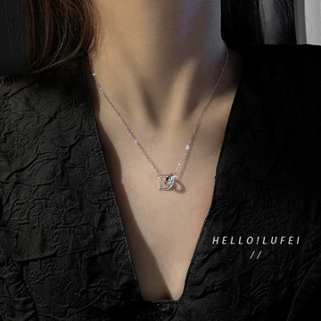 輕奢小眾設計感ins鈦鋼字母D項鏈女鎖骨鏈2022年新款簡約嘻哈頸鏈