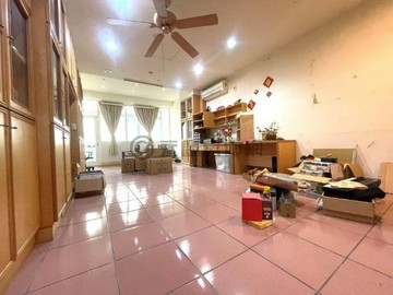 黃金地段！新竹國小旁，理想商業空間等你開店｜新竹市東區食品路