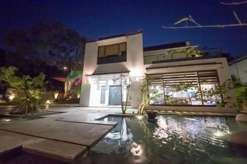 低調豪華庭院造景夢想莊園小巢大安生寶+｜台中市南屯區中台路