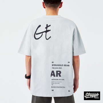 【StruggleGear】後剪接印花短TEE「淺灰」M~3XL｜官方旗艦店82203