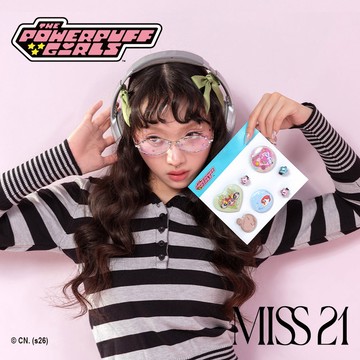 MISS 21 飛天小女警 愛心幻彩徽章星星鞋釦7入組－可愛英雄