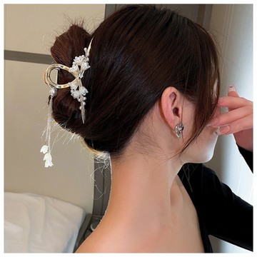 梨花HaNA 古風浪漫流蘇．貝石珠寶花園抓夾