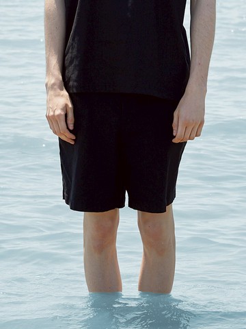 Linen Span Set Up Half Pants Black